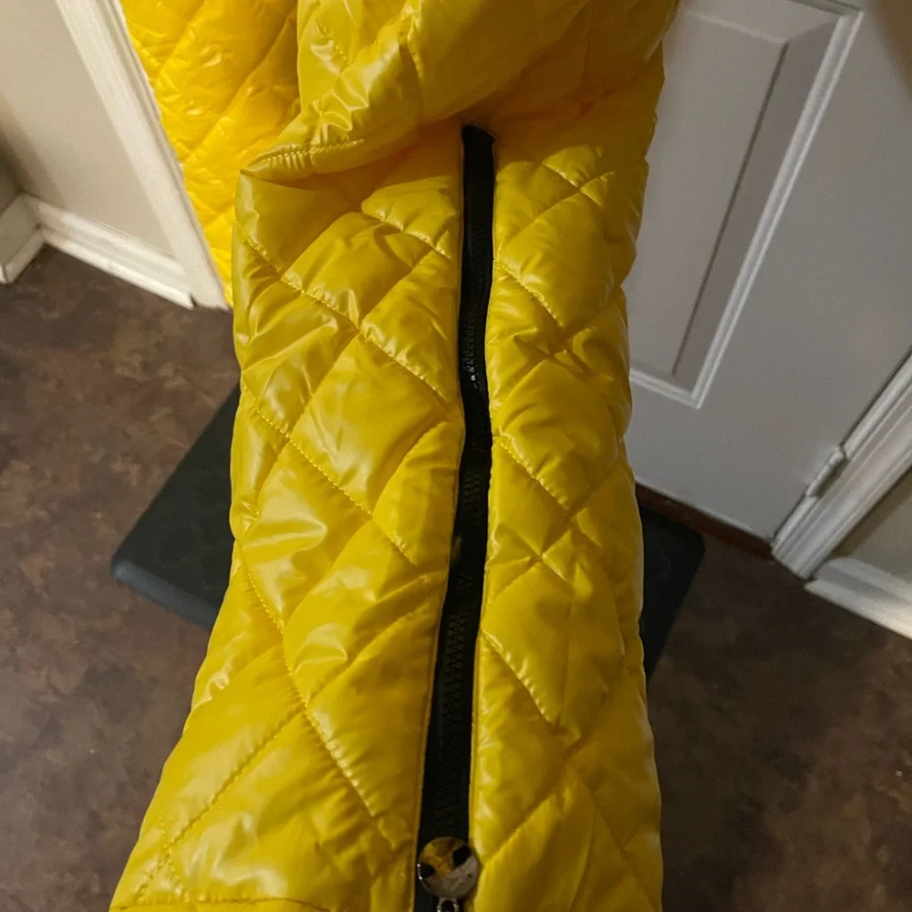 Belted Yellow Quilted Hooded Jumpsuit with Black Fur Trim - Picture 4 of 7